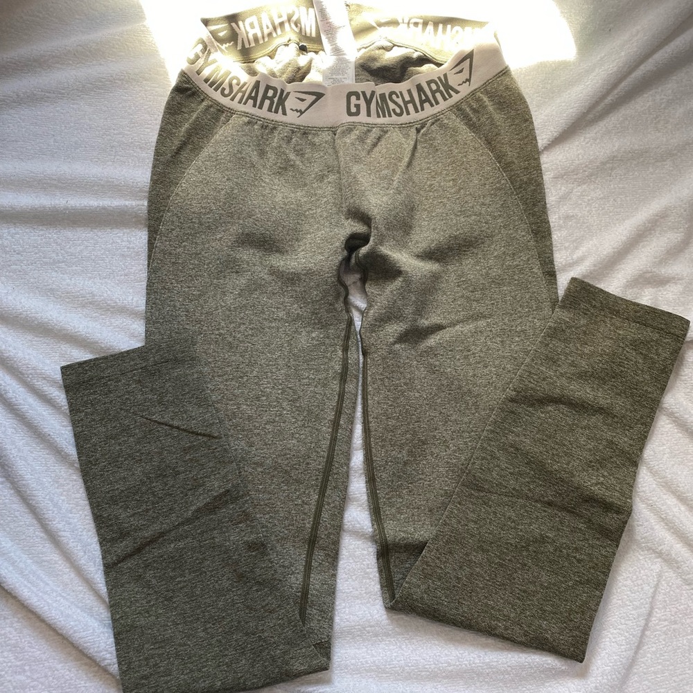 Gym shark pants